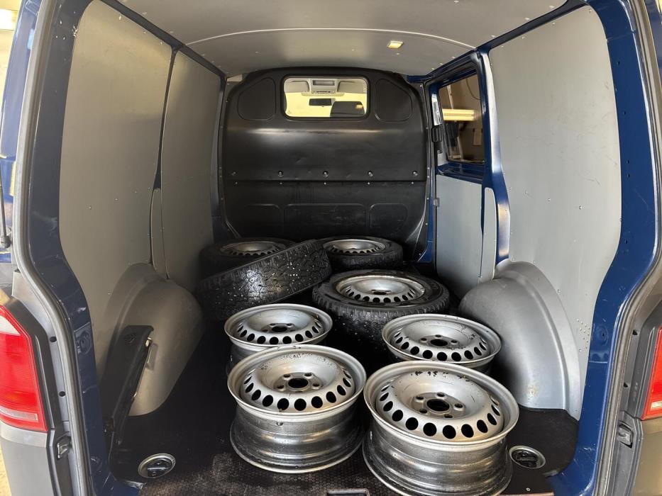 VOLKSWAGEN Transporter 2018