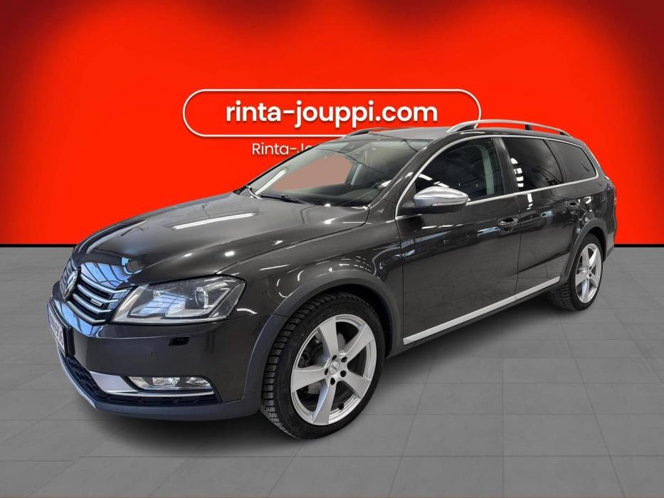 VOLKSWAGEN Passat 2012