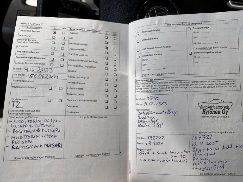 VOLKSWAGEN Passat 2012