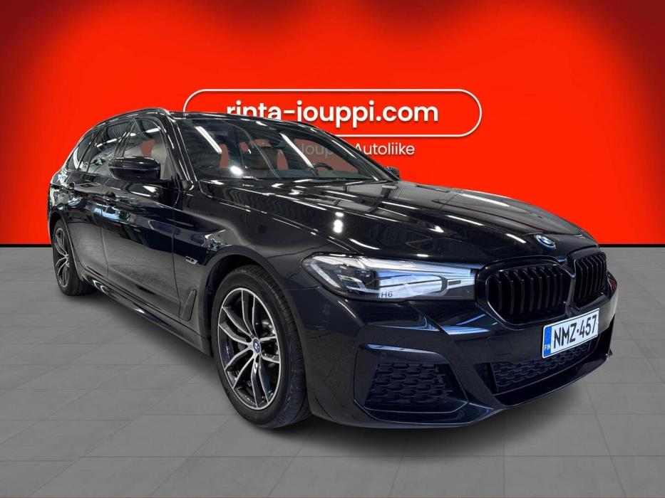 BMW 530 2023