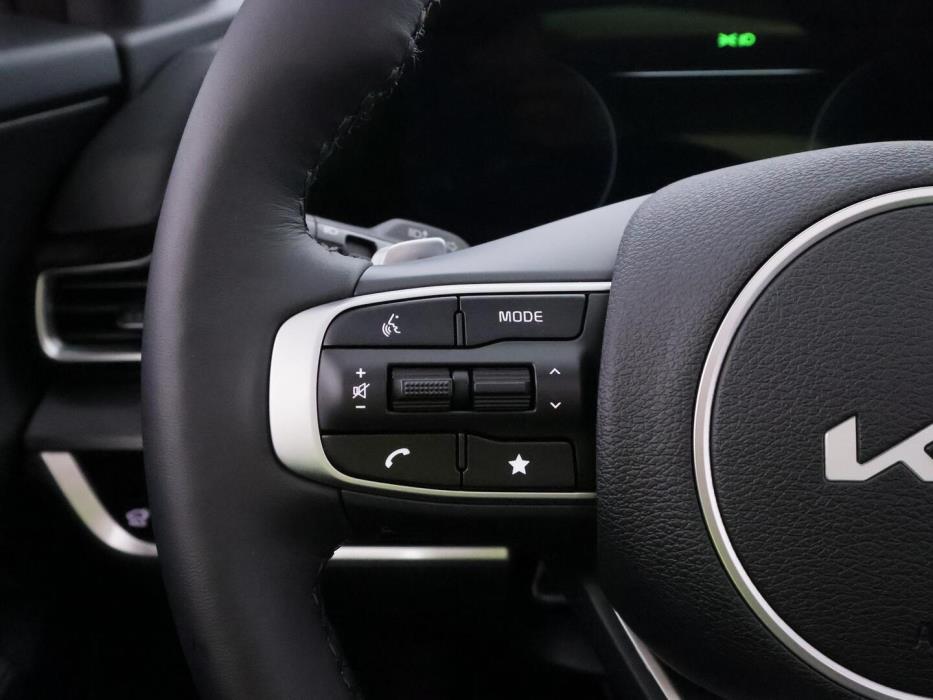 KIA SPORTAGE 2025