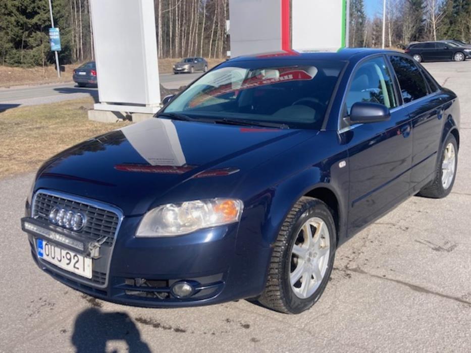 AUDI A4 2005