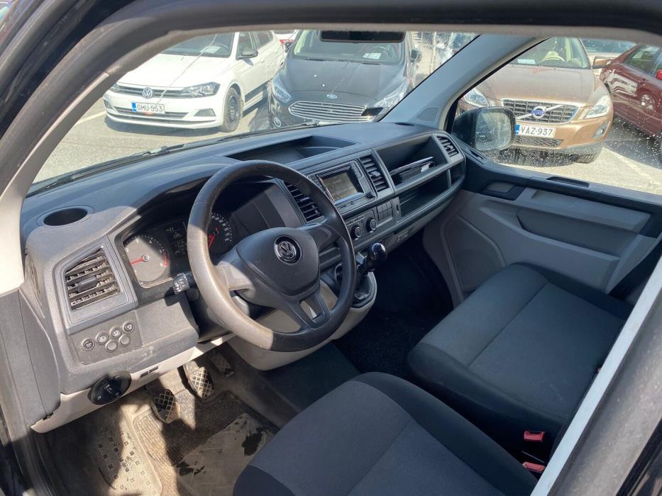 VOLKSWAGEN Transporter 2016