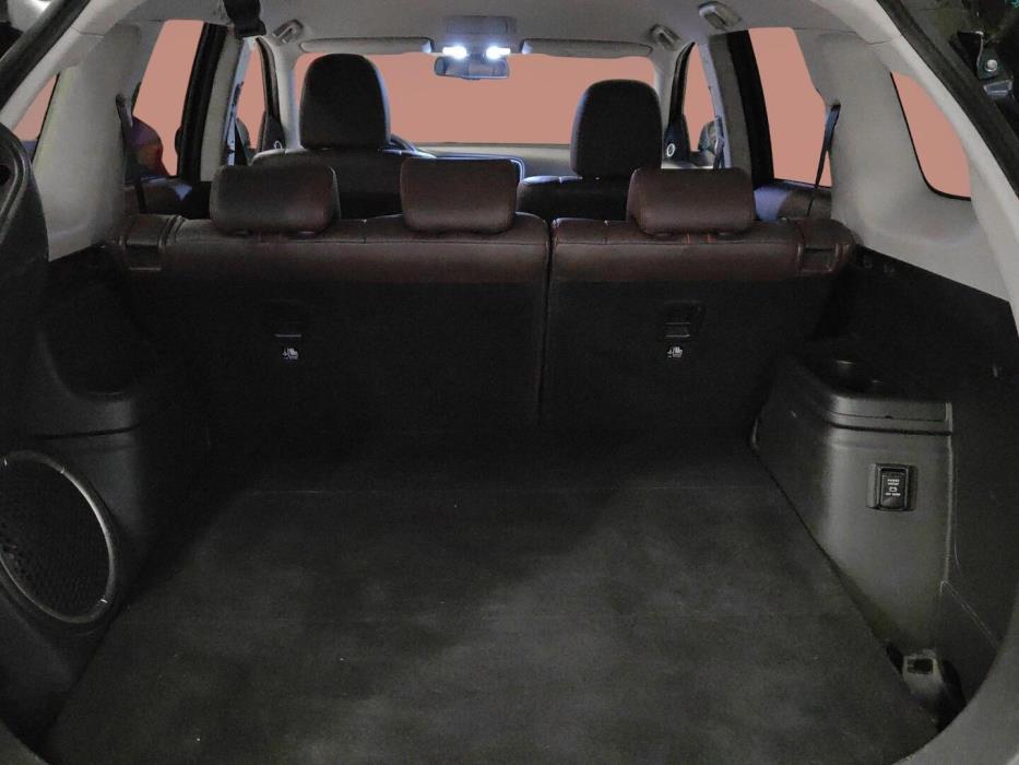 MITSUBISHI Outlander PHEV 2016