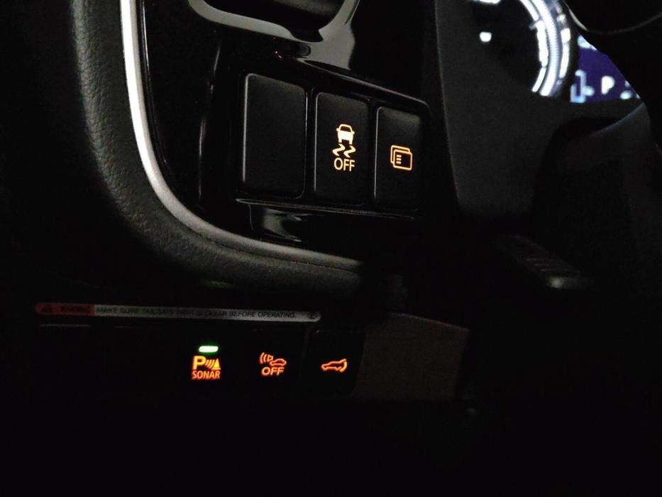 MITSUBISHI Outlander PHEV 2016