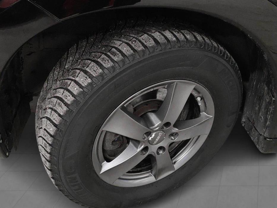 MITSUBISHI Outlander PHEV 2016