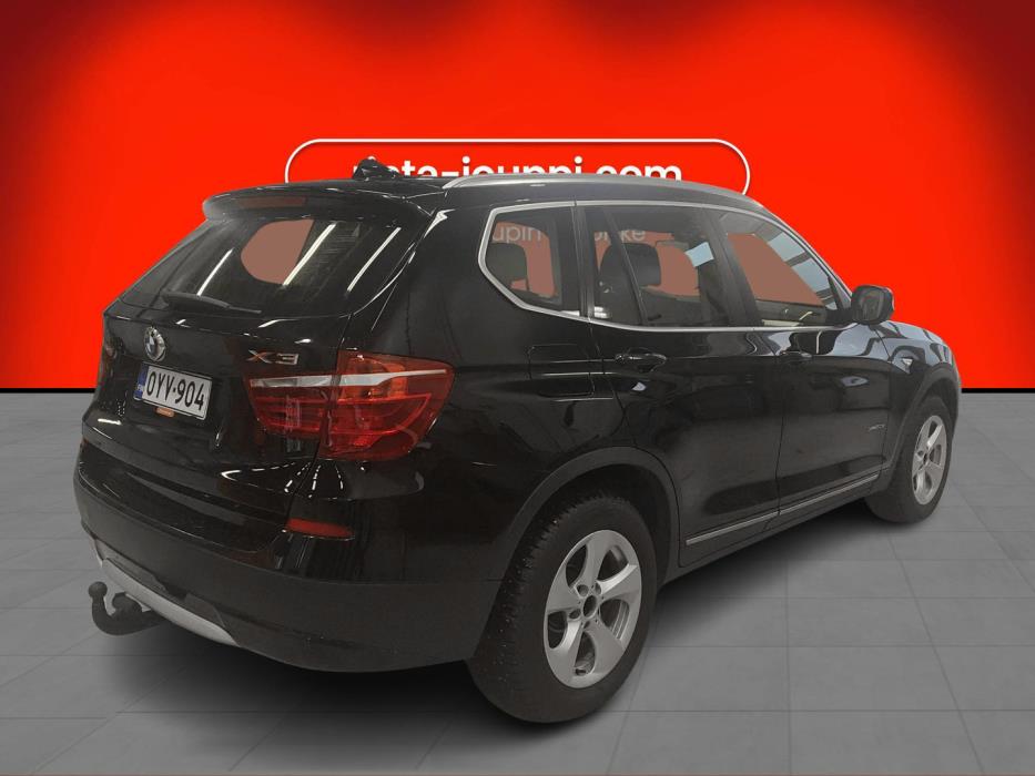 BMW X3 2011