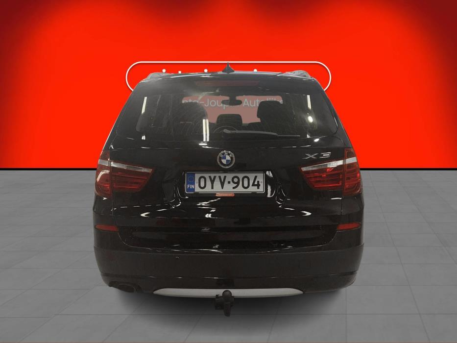 BMW X3 2011