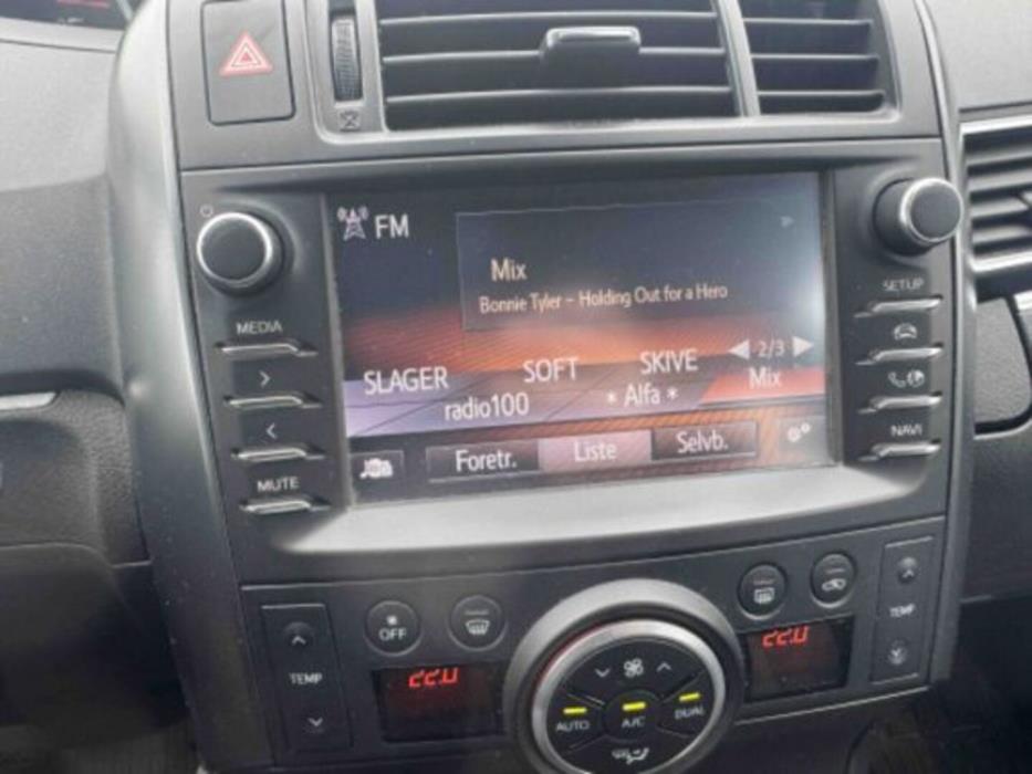 TOYOTA VERSO 2016