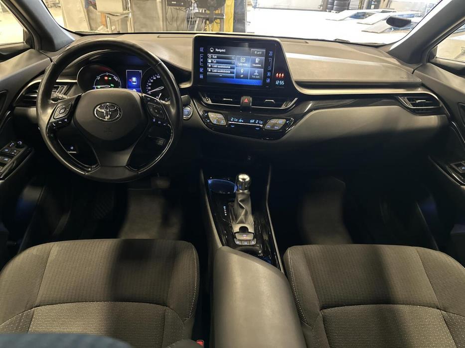 TOYOTA C-HR 2020