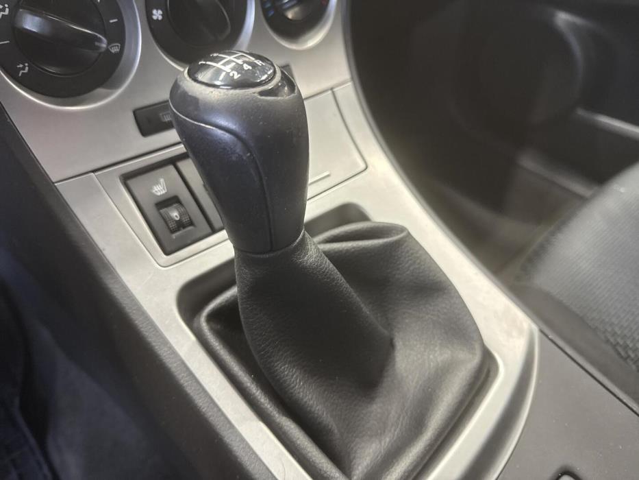 MAZDA Mazda3 2009