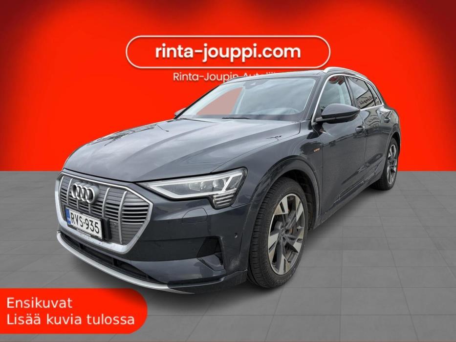 AUDI e-tron 2021