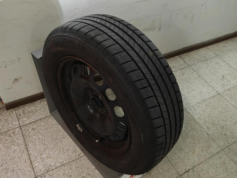 VOLKSWAGEN T-Cross 2024