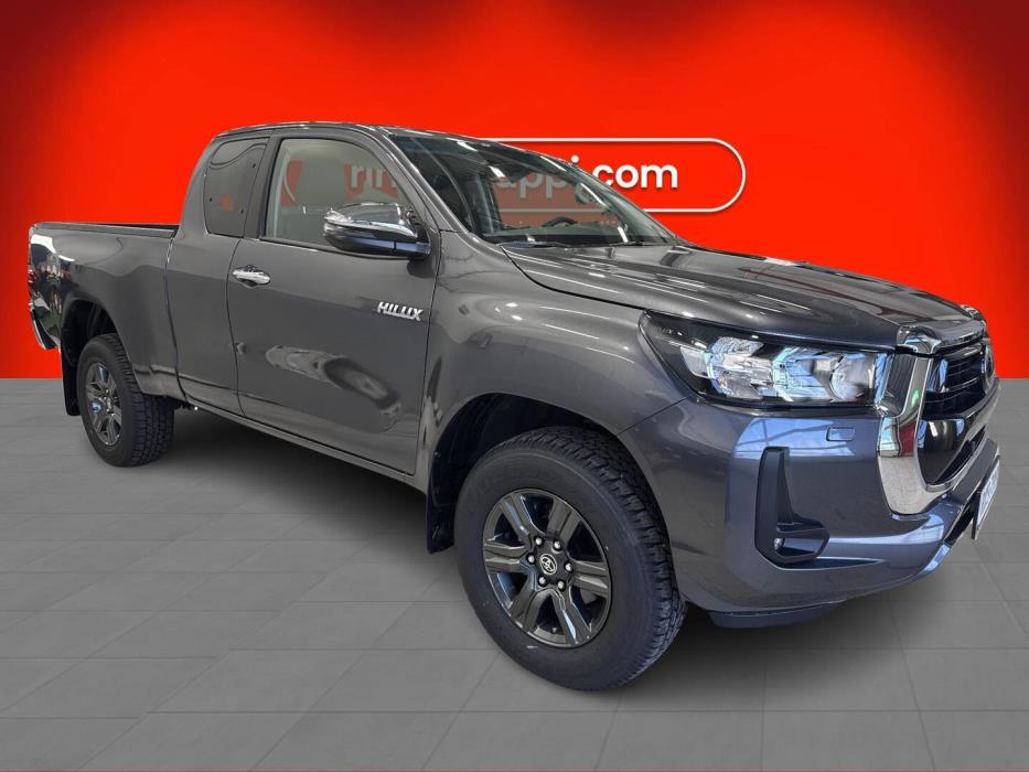 TOYOTA Hilux 2026