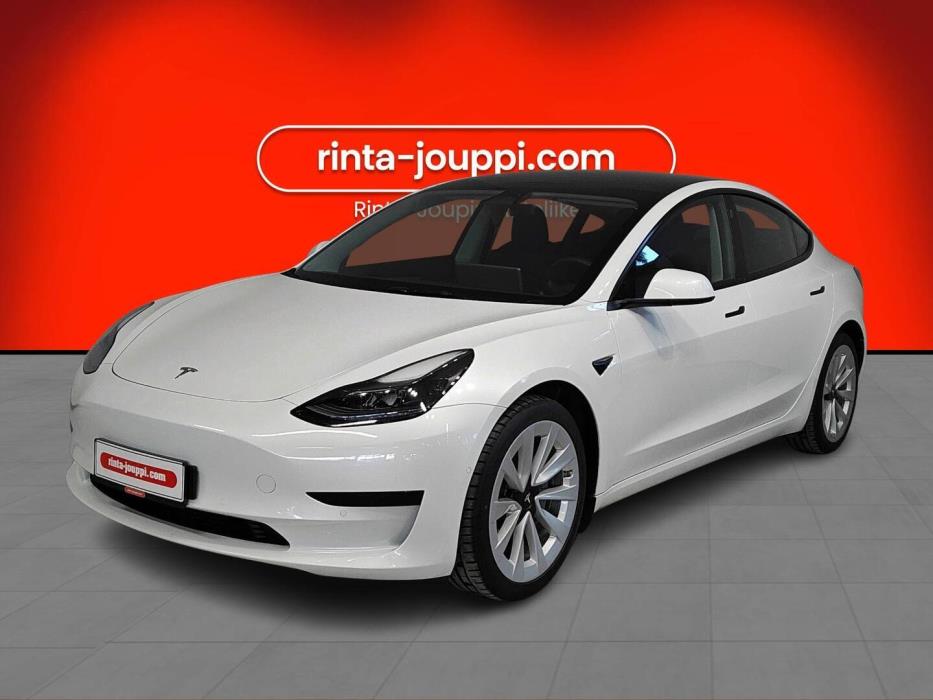 TESLA MODEL 3 2022