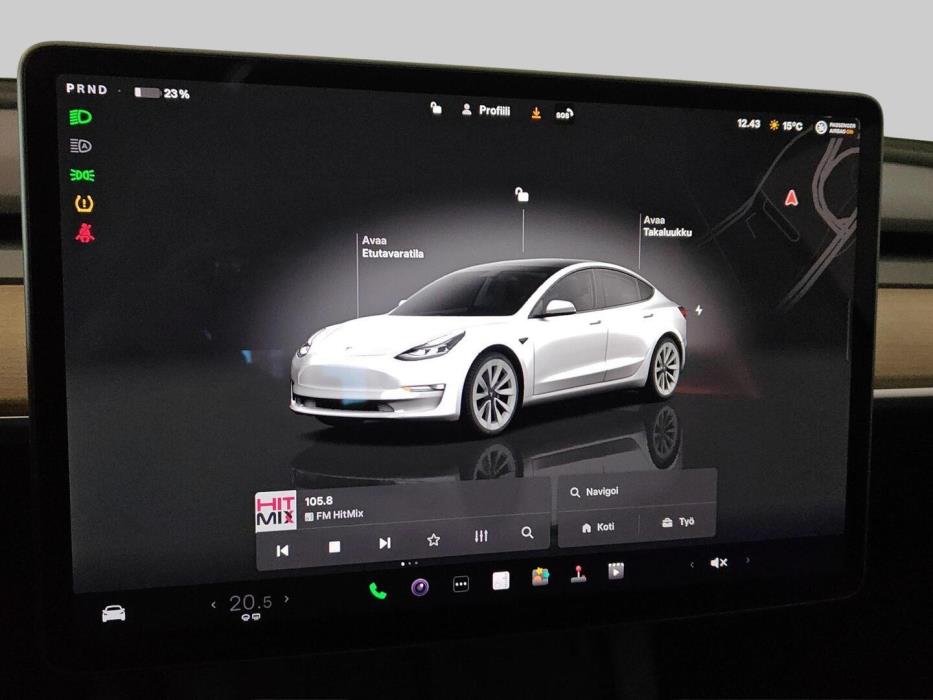 TESLA MODEL 3 2022