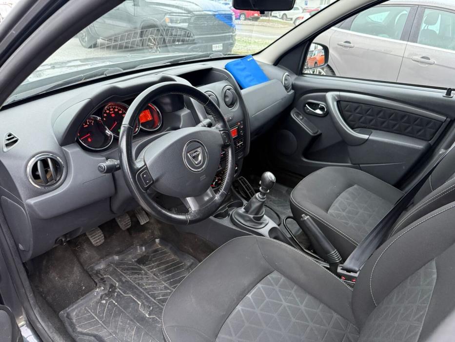 DACIA Duster 2015