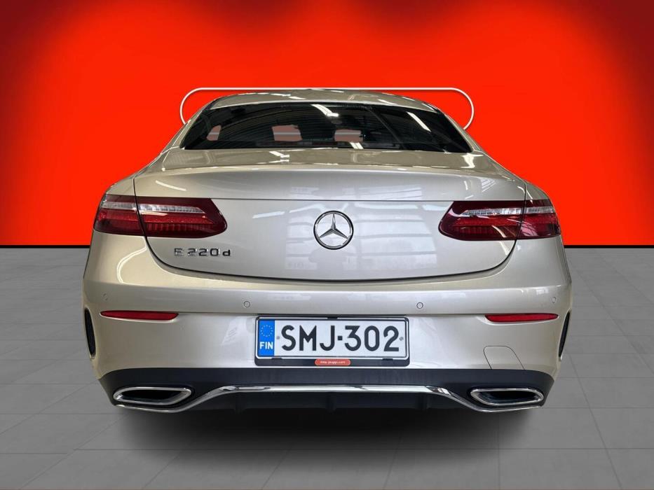 MERCEDES-BENZ E 2017