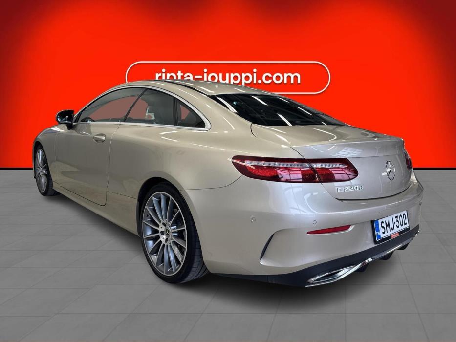 MERCEDES-BENZ E 2017