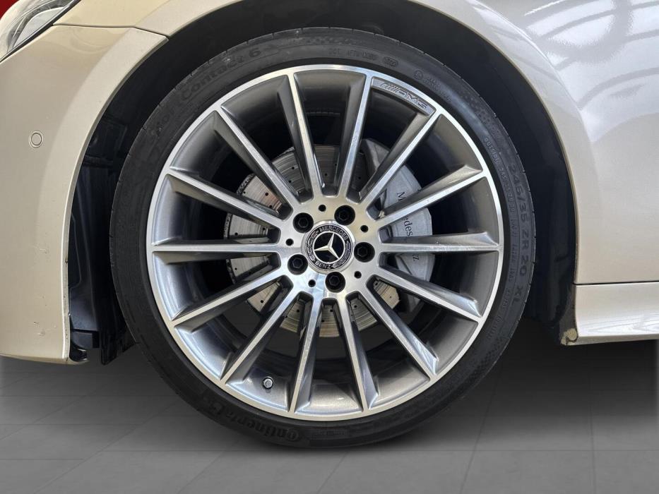 MERCEDES-BENZ E 2017