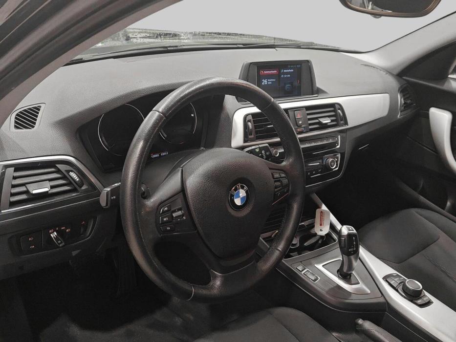 BMW 118 2017