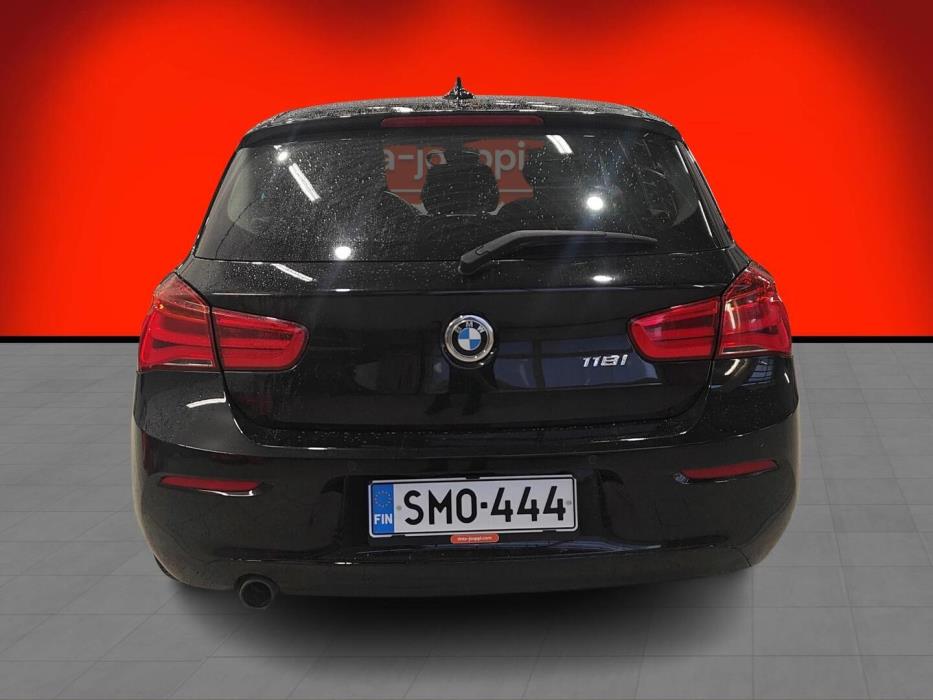 BMW 118 2017