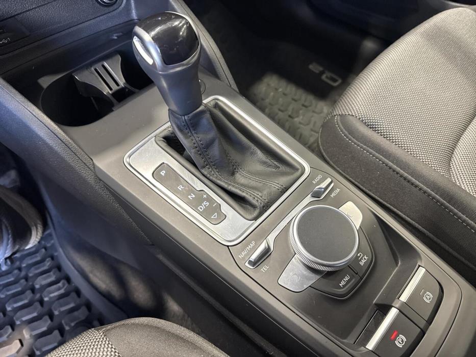 AUDI Q2 2021