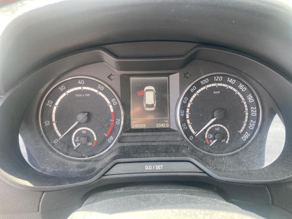 SKODA Octavia 2015