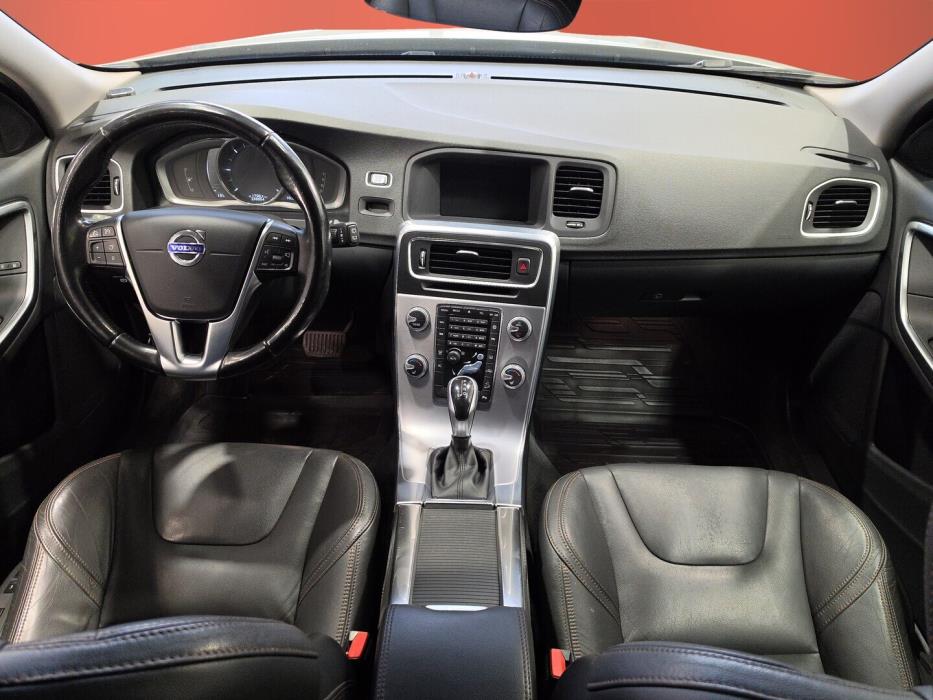 VOLVO V60 Cross Country 2016