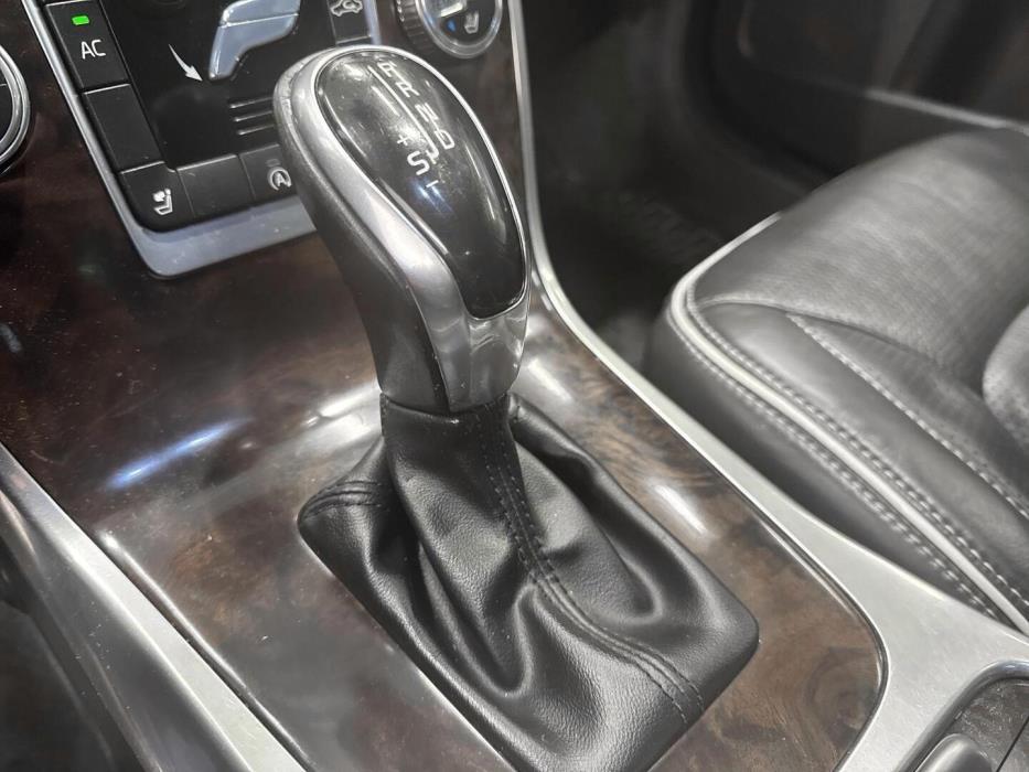 VOLVO S80 2015