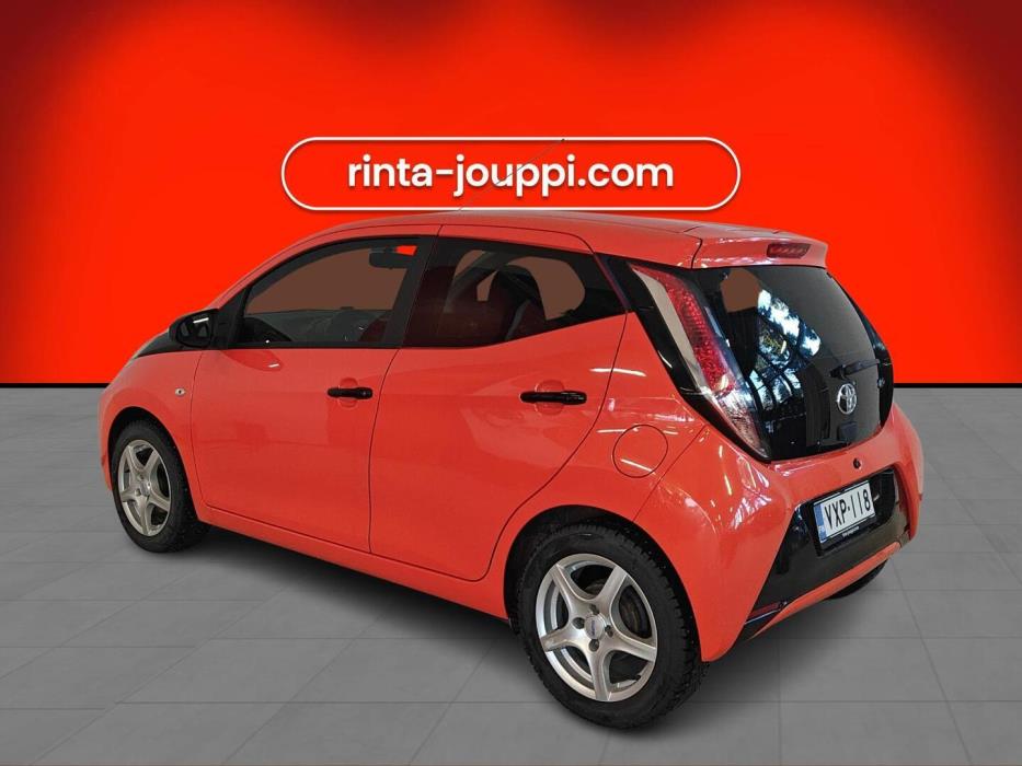 TOYOTA AYGO 2015