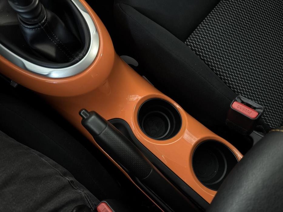 NISSAN Juke 2015