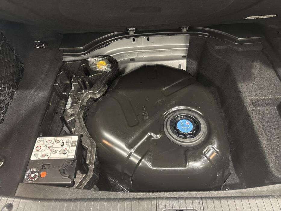 MERCEDES-BENZ E 2015