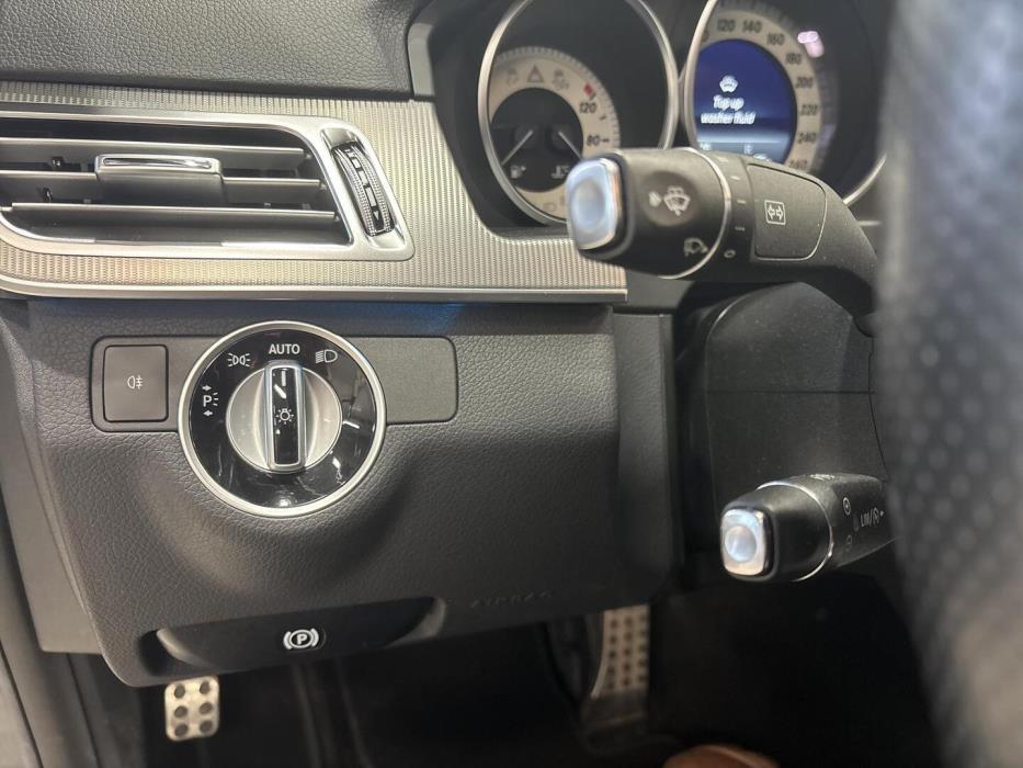 MERCEDES-BENZ E 2015