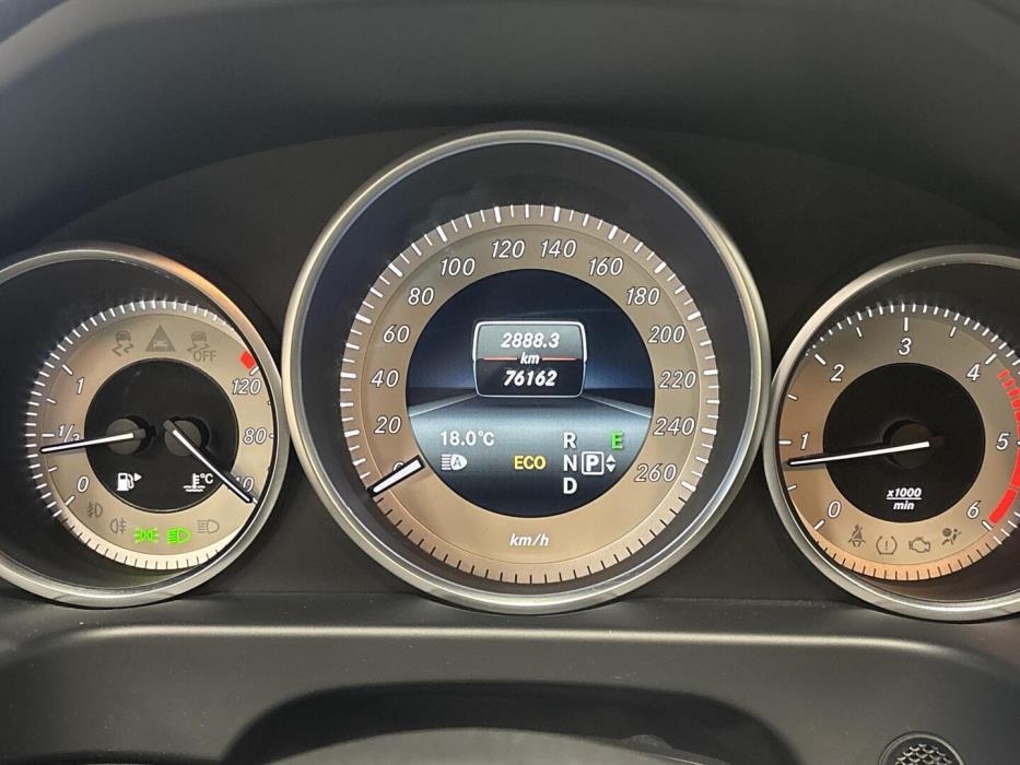 MERCEDES-BENZ E 2015