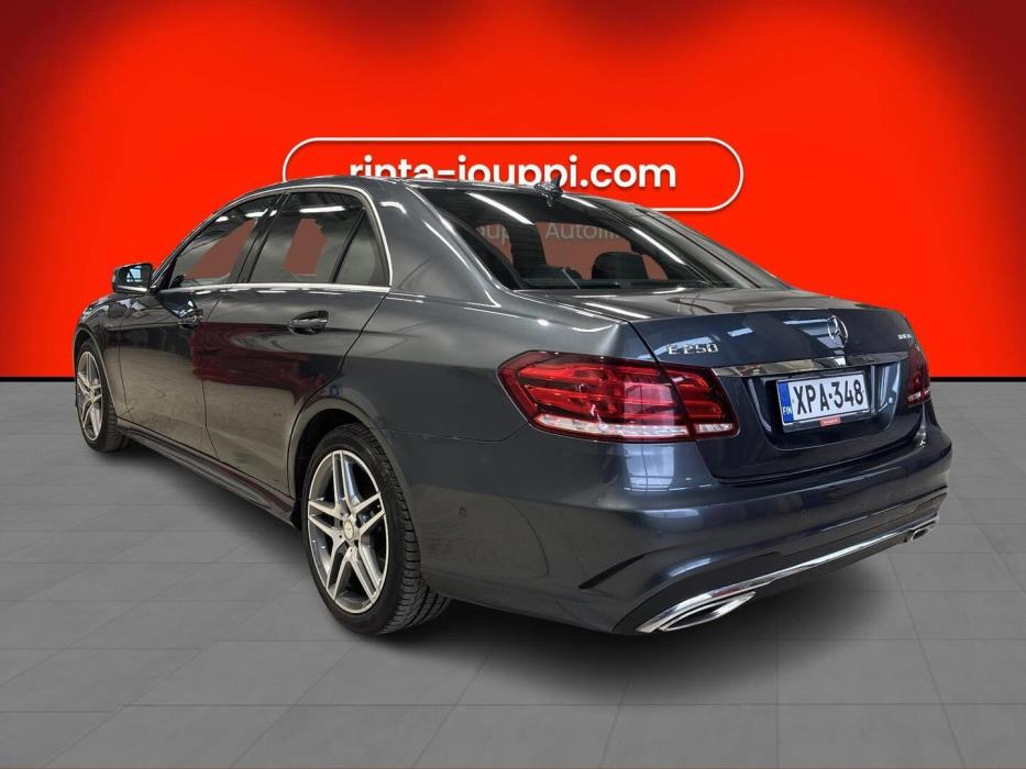 MERCEDES-BENZ E 2015