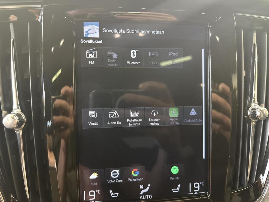 VOLVO V90 2018