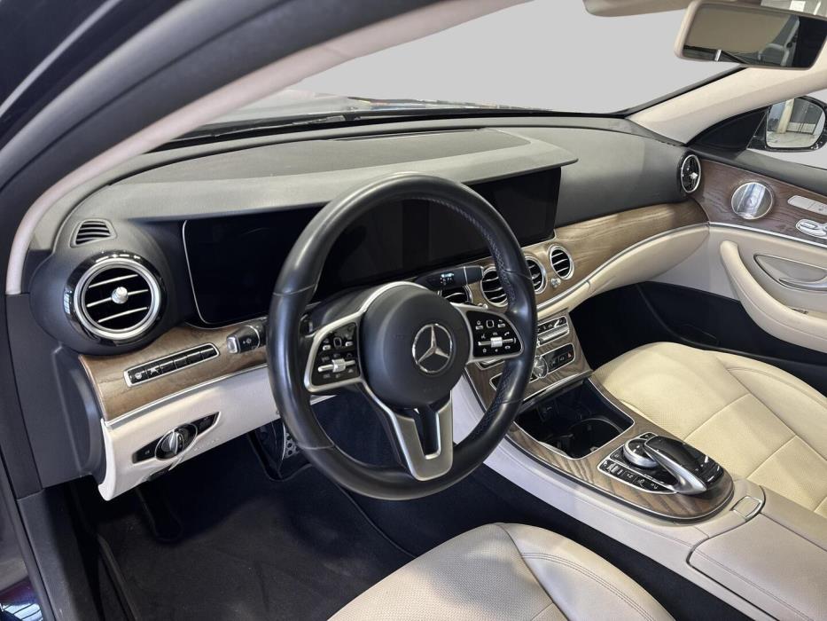 MERCEDES-BENZ E 2019