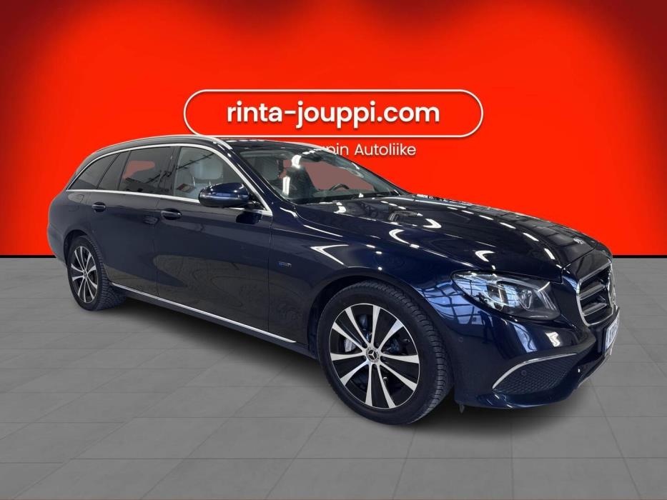 MERCEDES-BENZ E 2019