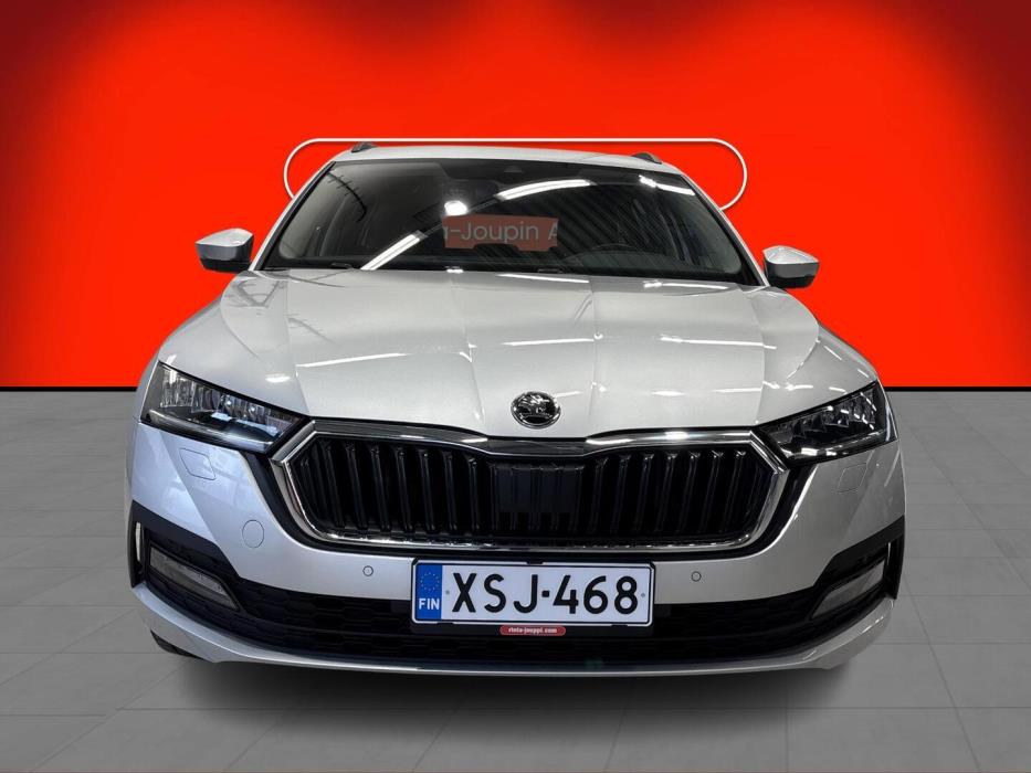 SKODA OCTAVIA 2024