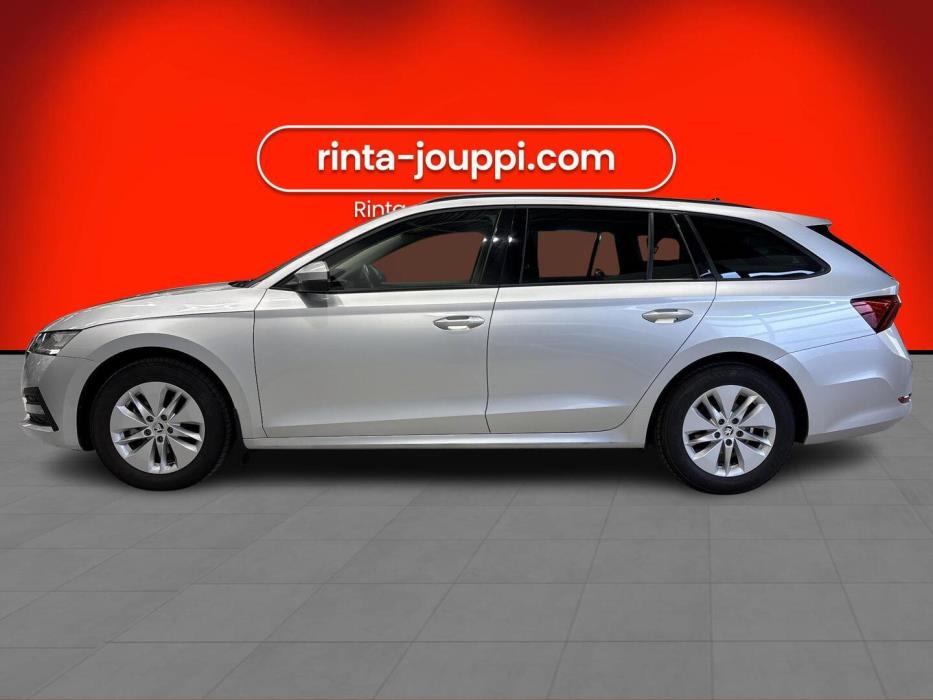SKODA OCTAVIA 2024