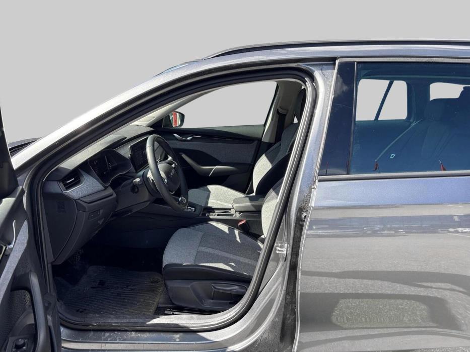 SKODA Octavia 2025