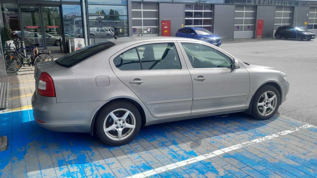 SKODA Octavia 2009