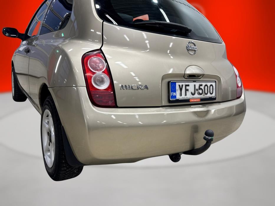 NISSAN Micra 2004