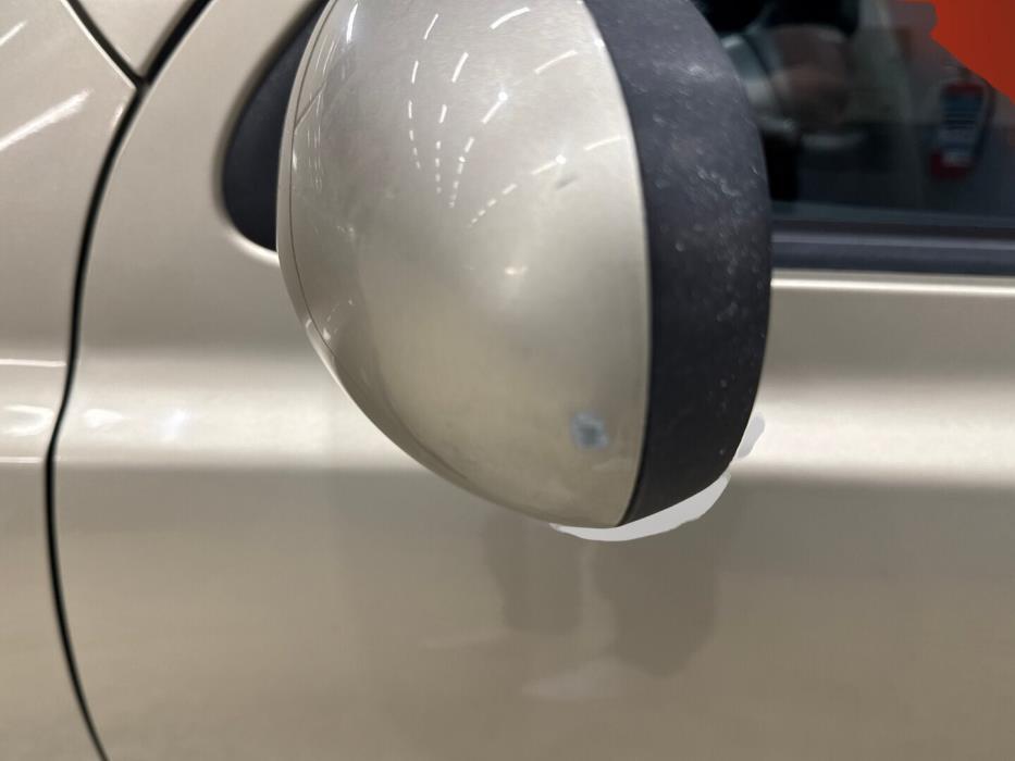 NISSAN Micra 2004