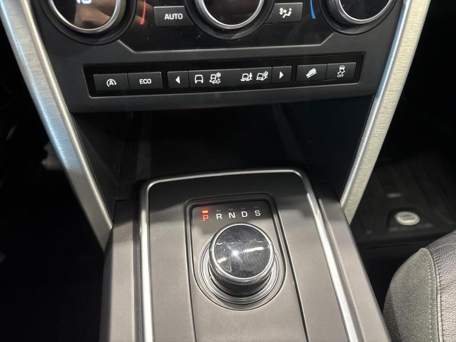 LAND ROVER Discovery Sport 2018