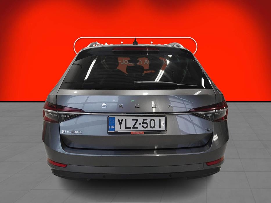 SKODA Superb 2023