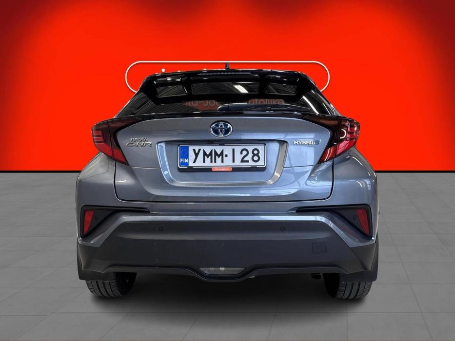 TOYOTA C-HR 2023