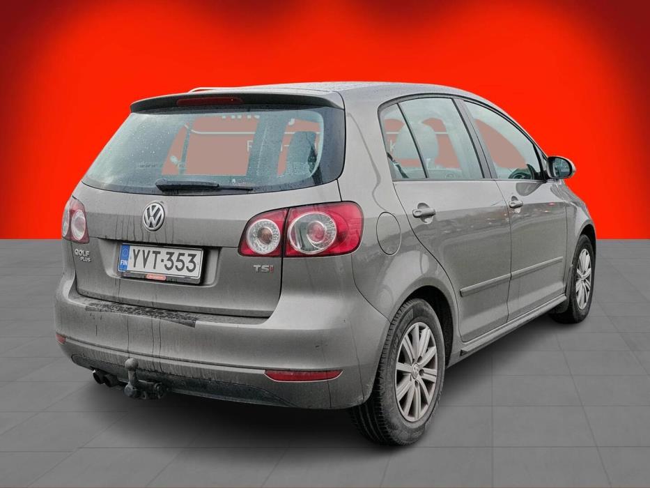 VOLKSWAGEN Golf Plus 2011