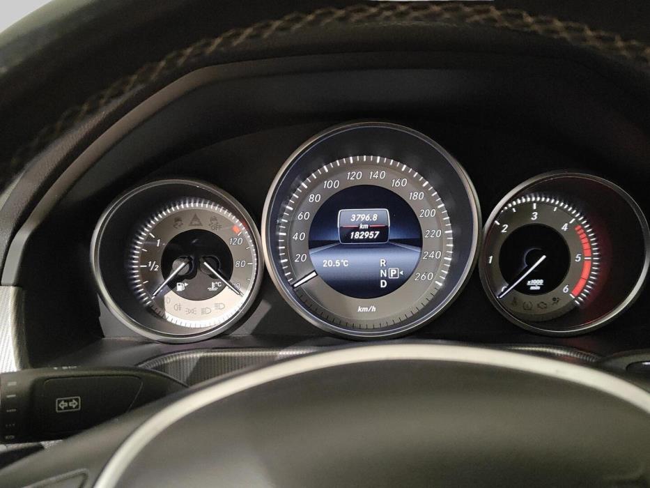 MERCEDES-BENZ E 2013